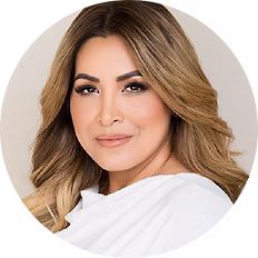 Profile image of Claudia Zanes